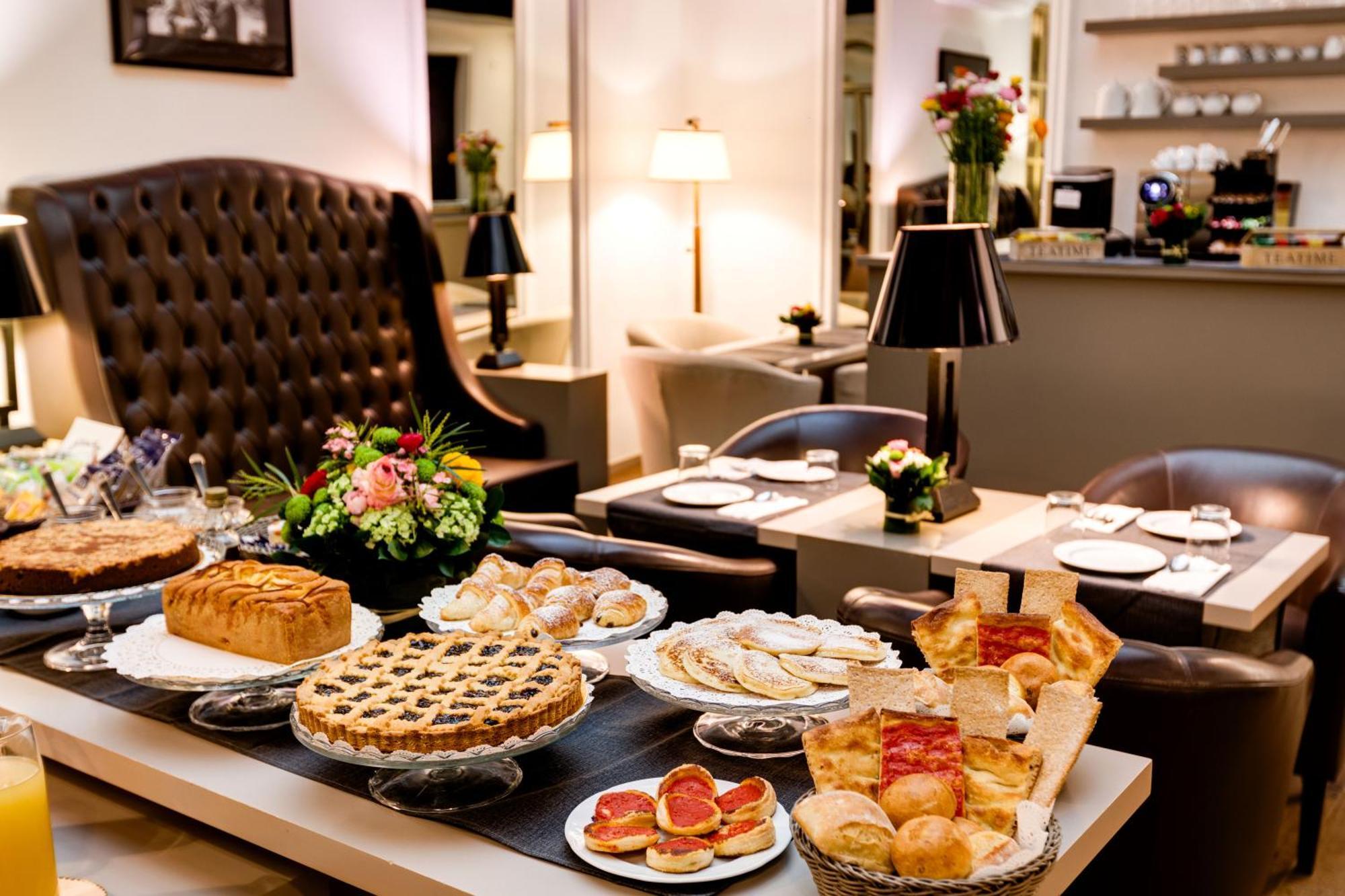 Piazza Farnese Luxury Couette-café Rome